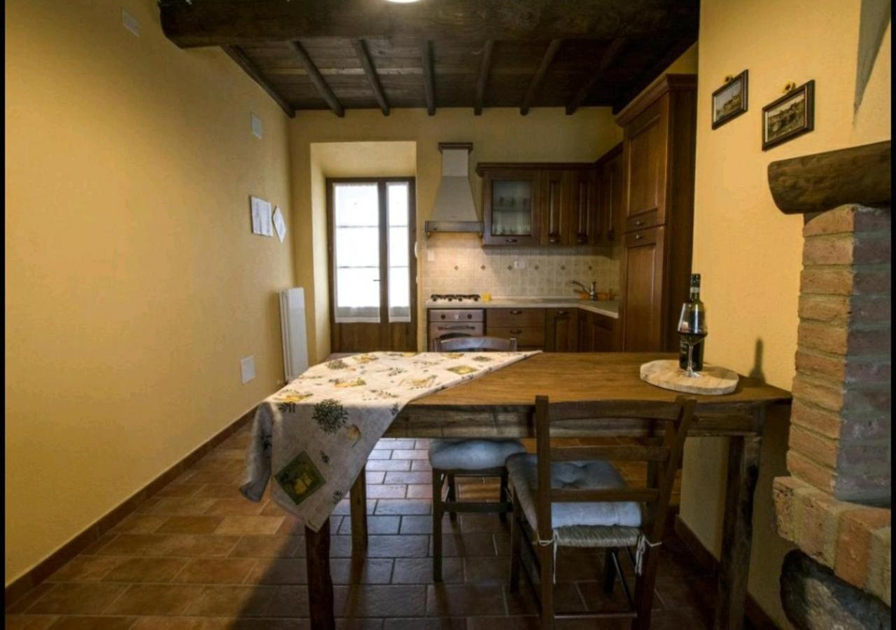 Casetta Della Pina Monticiano Exterior foto